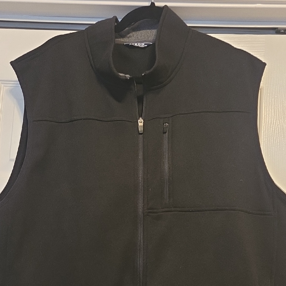 Izod Men's Dark Vest with Zippered Chest Pocket